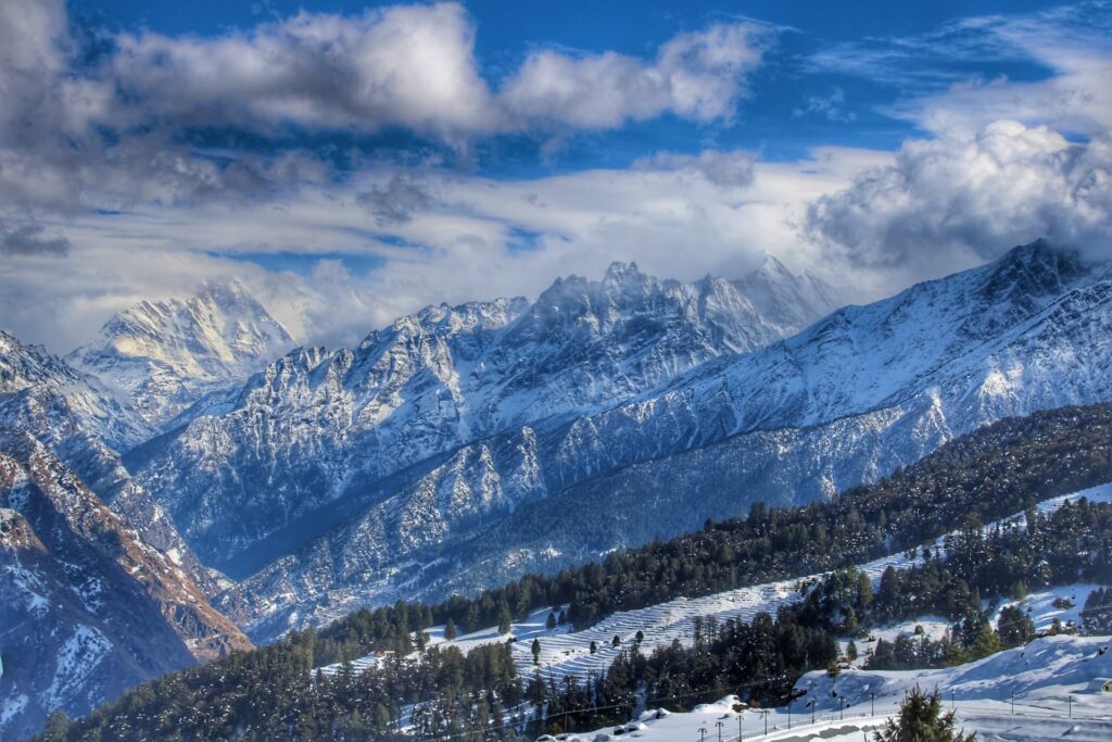 Scenic view of Chopta